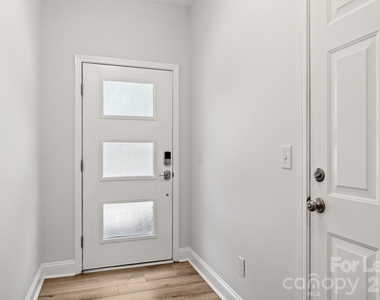 120 Judson Avenue - Photo Thumbnail 2