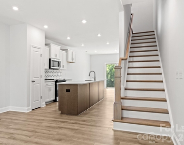 120 Judson Avenue - Photo Thumbnail 22