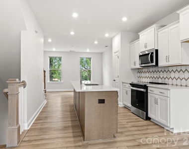120 Judson Avenue - Photo Thumbnail 6