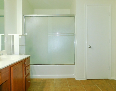 5932 Lost Valley Drive - Photo Thumbnail 18