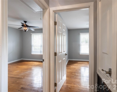 102 Seminole Court - Photo Thumbnail 25