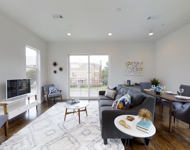 4905 Live Oak Street - Photo Thumbnail 5