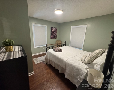 808 Caldwell Street - Photo Thumbnail 10
