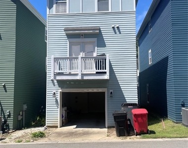 347 Spring Street - Photo Thumbnail 43