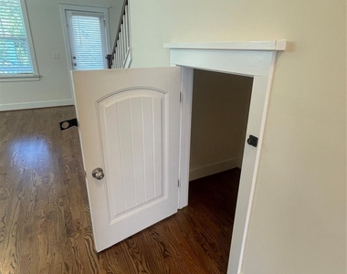 347 Spring Street - Photo Thumbnail 23