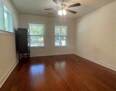 347 Spring Street - Photo Thumbnail 5