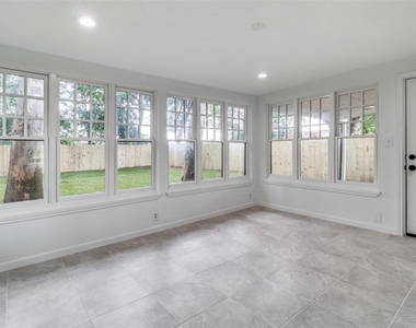 1208 N Grant Drive - Photo Thumbnail 18