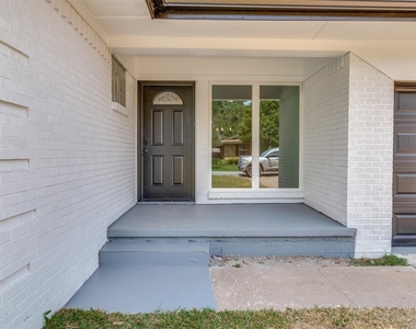 1208 N Grant Drive - Photo Thumbnail 1