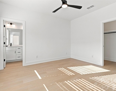 242 Institute Street - Photo Thumbnail 16