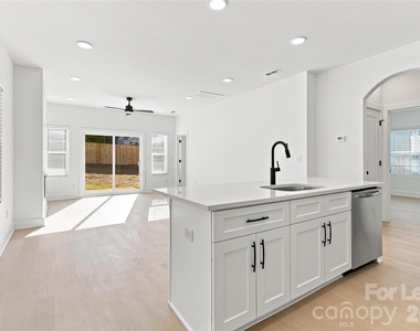 242 Institute Street - Photo Thumbnail 7