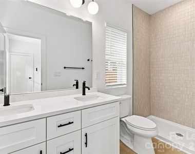 242 Institute Street - Photo Thumbnail 18
