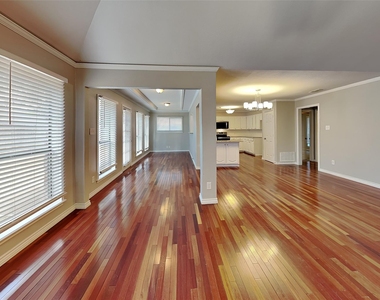 617 Lakewood Lane - Photo Thumbnail 1