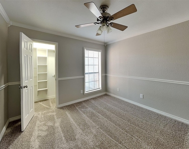 617 Lakewood Lane - Photo Thumbnail 13