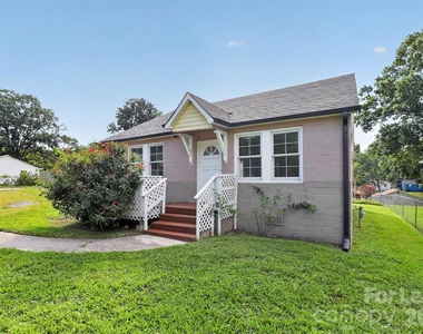 305 Lander Street - Photo Thumbnail 1