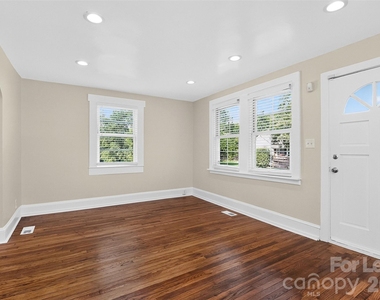 305 Lander Street - Photo Thumbnail 4