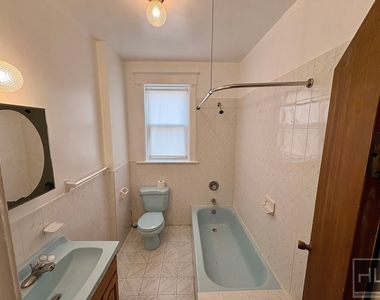 Mclean Avenue - Photo Thumbnail 7