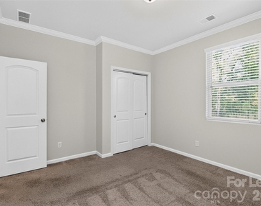 17401 Carolina Hickory Drive - Photo Thumbnail 10