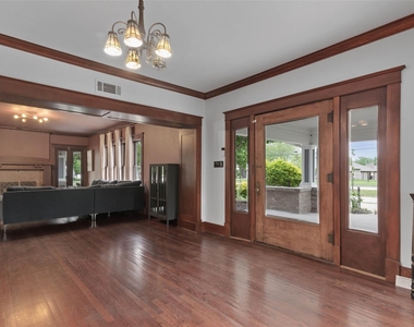 706 S Main Street - Photo Thumbnail 21
