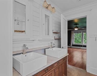 706 S Main Street - Photo Thumbnail 35