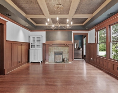 706 S Main Street - Photo Thumbnail 10