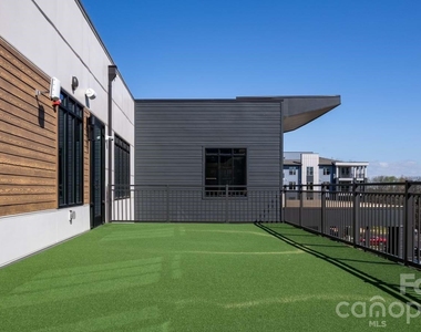 305 Prine Place - Photo Thumbnail 11