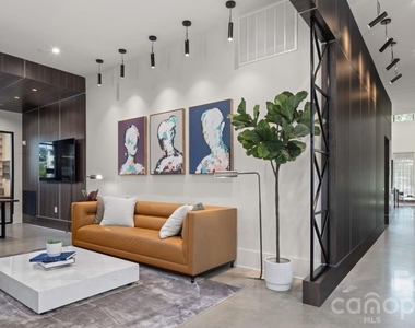 305 Prine Place - Photo Thumbnail 6