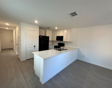 829 Sandhill Crane Lane - Photo Thumbnail 2
