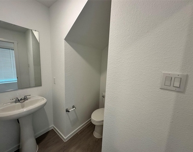 829 Sandhill Crane Lane - Photo Thumbnail 13