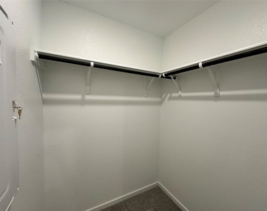 829 Sandhill Crane Lane - Photo Thumbnail 9