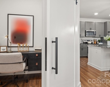 305 Prine Place - Photo Thumbnail 23