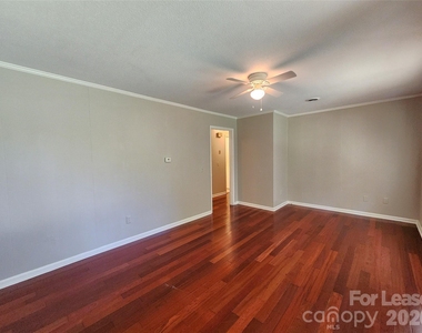 104 Johnson Dairy Road - Photo Thumbnail 2