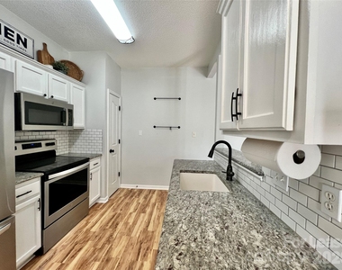 1309 Anthem Court - Photo Thumbnail 6