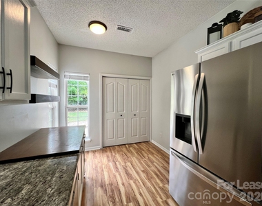 1309 Anthem Court - Photo Thumbnail 4