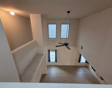 8422 Timberbrook Lane - Photo Thumbnail 12