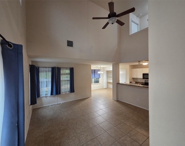 8422 Timberbrook Lane - Photo Thumbnail 5