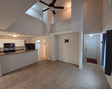 8422 Timberbrook Lane - Photo Thumbnail 11