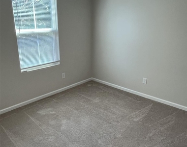 4320 Bowline Drive - Photo Thumbnail 24