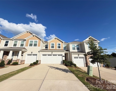 9233 Northfield Crossing Drive - Photo Thumbnail 1