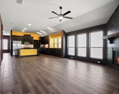 3005 Knoxbridge Road - Photo Thumbnail 5