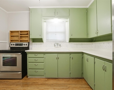 3533 Binyon Avenue - Photo Thumbnail 27