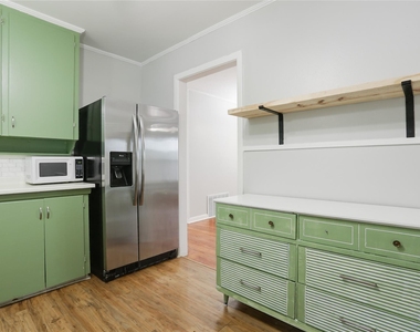 3533 Binyon Avenue - Photo Thumbnail 29