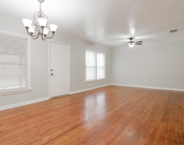 3533 Binyon Avenue - Photo Thumbnail 35