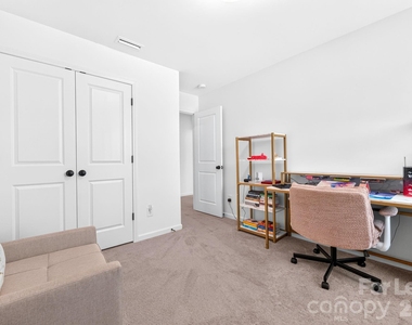 11012 Pagebrook Lane - Photo Thumbnail 18