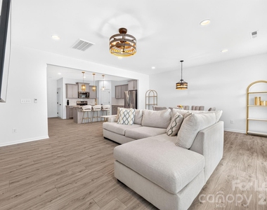 11012 Pagebrook Lane - Photo Thumbnail 11