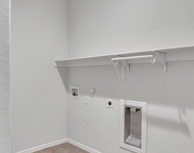 2225 Stallings Road - Photo Thumbnail 7