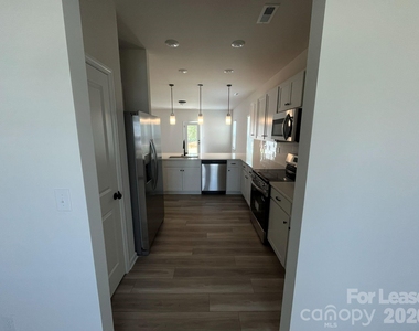 1100 Langston Lane - Photo Thumbnail 1