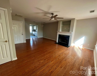 16854 Bridgeton Drive - Photo Thumbnail 1