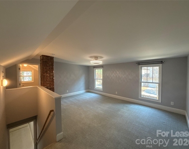 4223 Craig Avenue - Photo Thumbnail 11