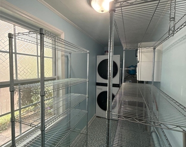 4223 Craig Avenue - Photo Thumbnail 15