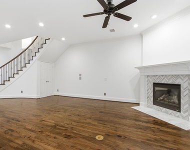 18323 Frankford Lakes Circle - Photo Thumbnail 5